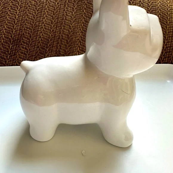 NWT Golden and white Posh Dog Home Decor Piece - Picture 4 of 4